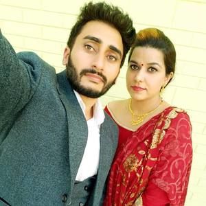 Meet your Posher, Ritu